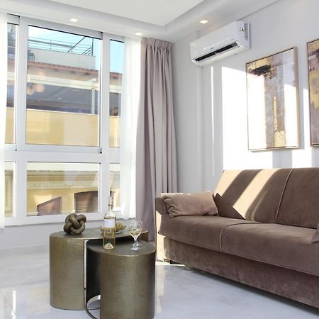 Central Metropolis Luxury Living Athènes Extérieur photo